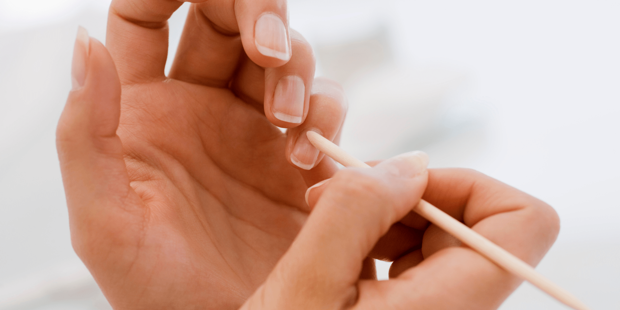 Cuticle Close Up – The SAFE Way To Push Your Cuticles Back.